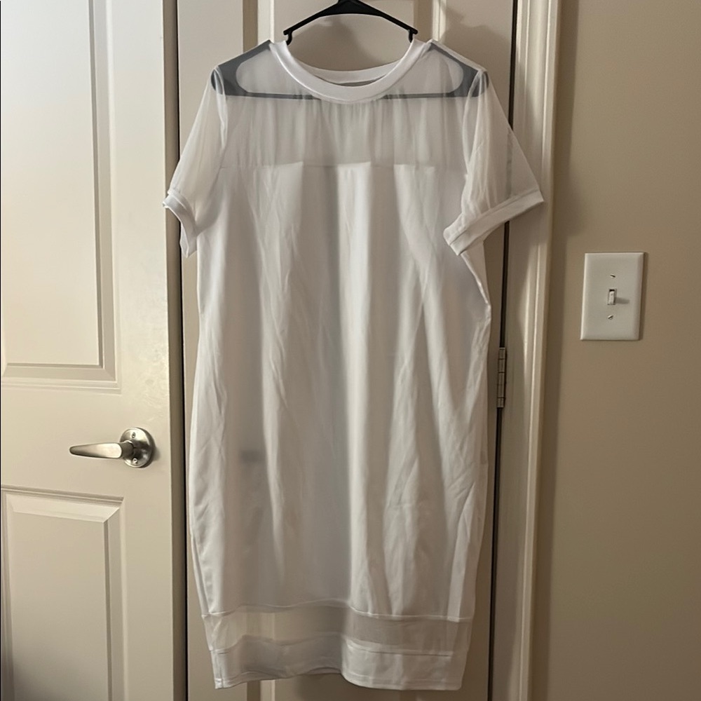 Amazon White Mini Dress Short Sleeve Crew Neck Casual